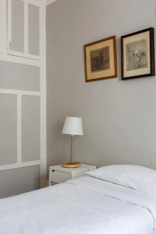 파리 Veeve - Muted Beauty In Batignolles 아파트 프랑스